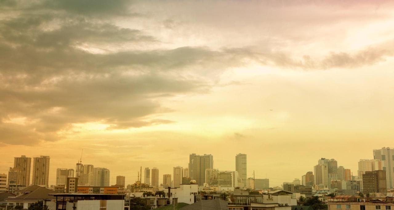 โรงแรมเมอร์โล Makati City ภายนอก รูปภาพ